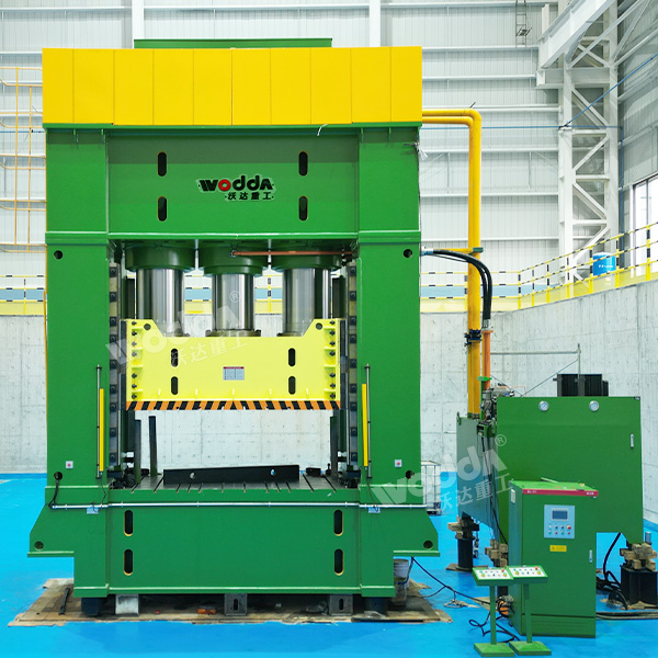 3000吨框架式液压机